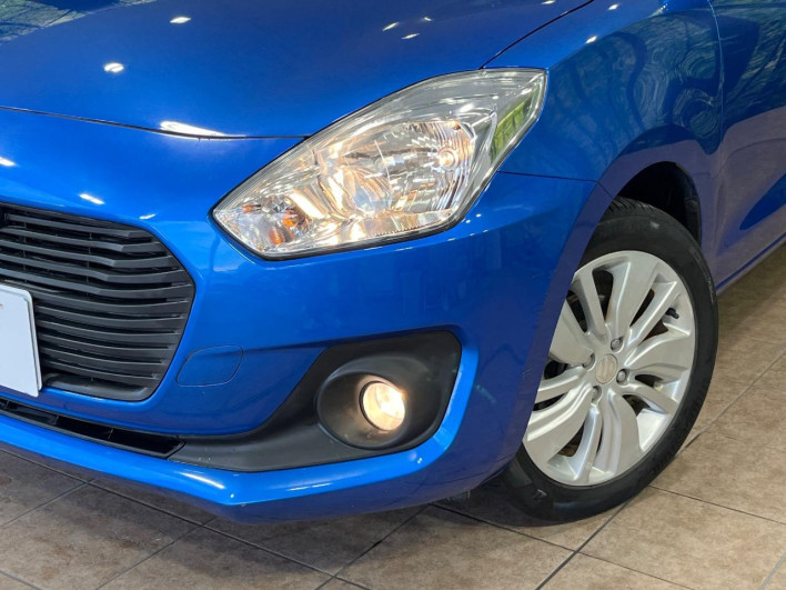 2017 Suzuki Swift DBA-ZC83S (UW-6a223fb3557c2)[15]