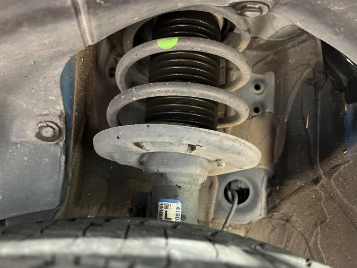 2017 Suzuki Swift DBA-ZC83S (UW-6a223fb3557c2)[19]