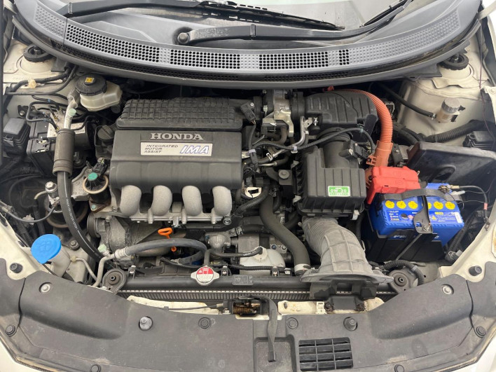 2012 Honda CR-Z DAA-ZF1 (UW-6a223fb462c51)[4]