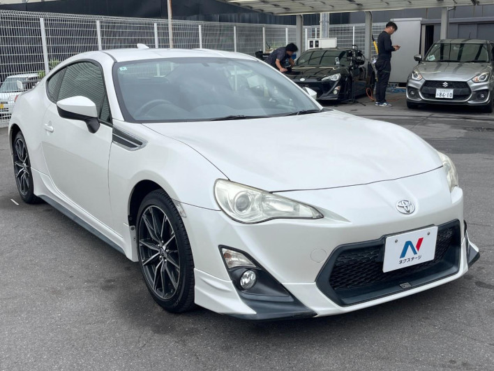 2014 Toyota 86 DBA-ZN6 (UW-6a223fb666f5d)[18]