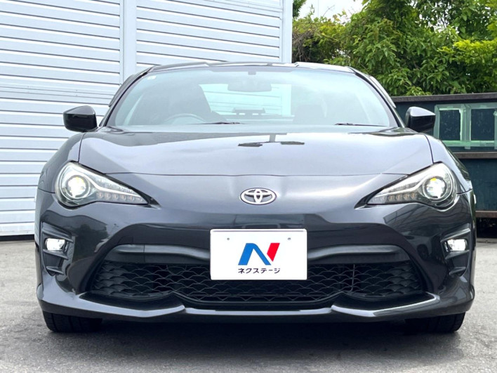 2017 Toyota 86 DBA-ZN6 (UW-6a223fb693f50)[12]