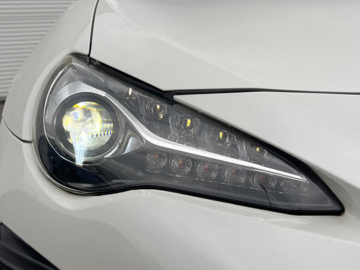 2018 Toyota 86 DBA-ZN6 (UW-6a223fb699051)[14]