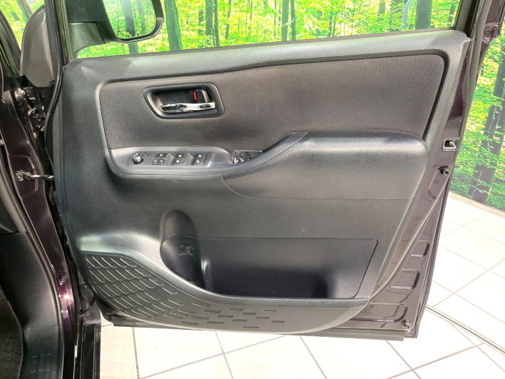 2014 Toyota Noah DBA-ZRR80G (UW-6a223fbb418f4)[28]
