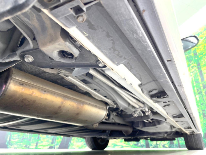 2018 Toyota Noah DBA-ZRR80W (UW-6a223fbfd0e8a)[8]