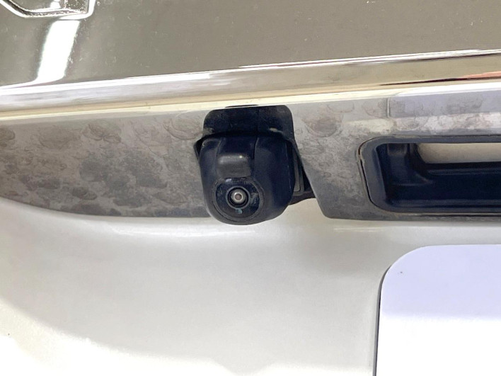 2018 Toyota Noah DBA-ZRR80W (UW-6a223fbfd0e8a)[5]