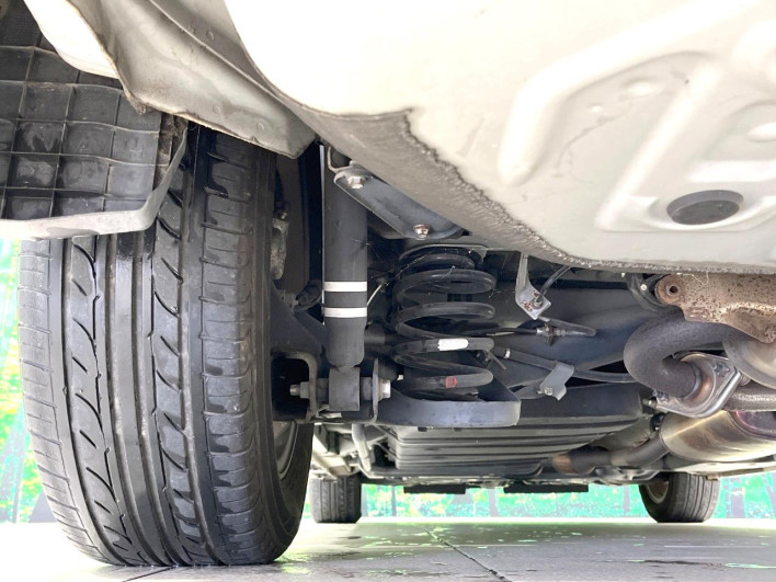 2018 Toyota Noah DBA-ZRR80W (UW-6a223fbfd0e8a)[7]