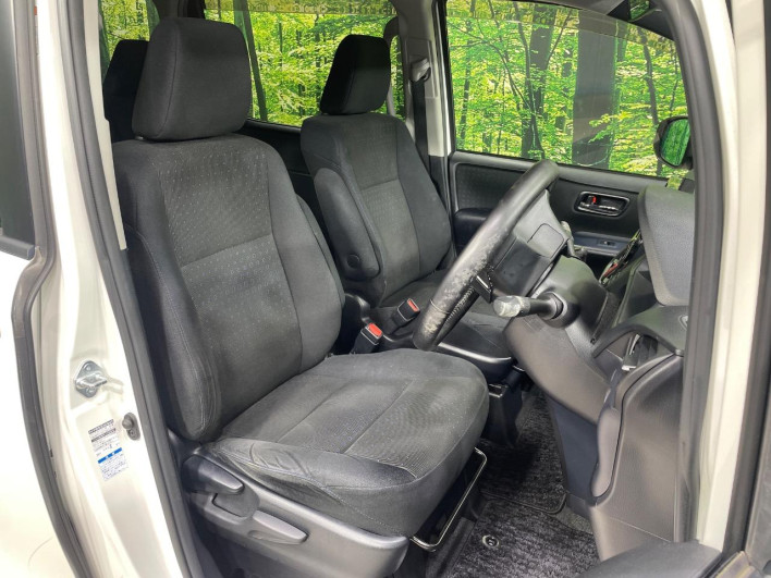 2016 Toyota Noah DBA-ZRR85G (UW-6a223fc5919d4)[6]