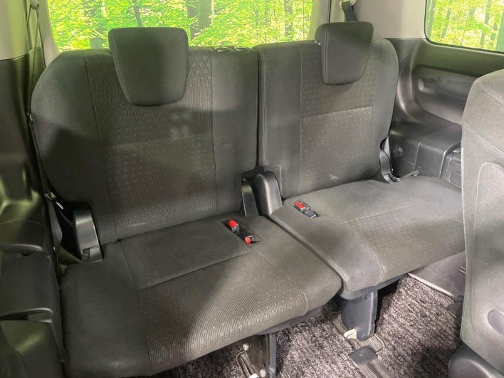 2016 Toyota Noah DBA-ZRR85G (UW-6a223fc5919d4)[10]
