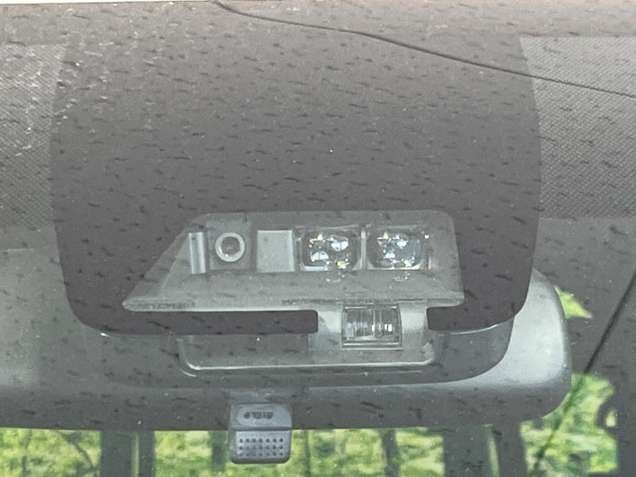 2021 Toyota Noah 3BA-ZRR85W (UW-6a223fc75ee14)[10]