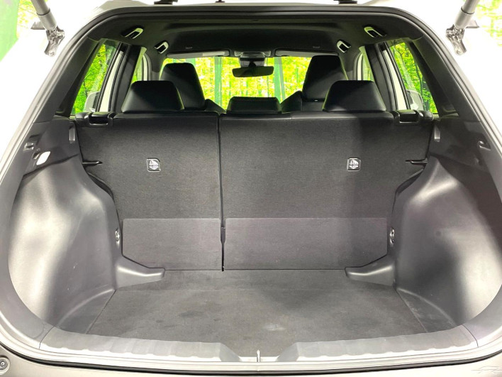 2023 Toyota Corolla Cross 6AA-ZVG11 (UW-6a223fcb74fc0)[13]