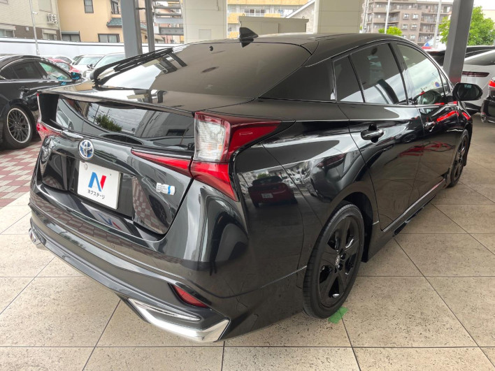 2022 Toyota Prius 6AA-ZVW51 (UW-6a223fd7acc60)[21]