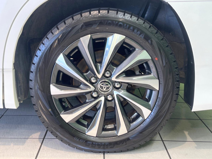 2022 Toyota Voxy 6AA-ZWR90W (UW-6a223fee80847)[11]