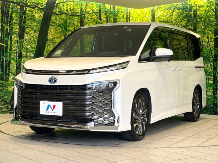 2022 Toyota Voxy 6AA-ZWR90W (UW-6a223fee80847)[13]