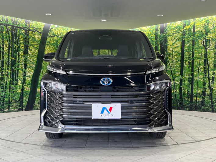 2023 Toyota Voxy 6AA-ZWR95W (UW-6a223fef3e10b)[7]