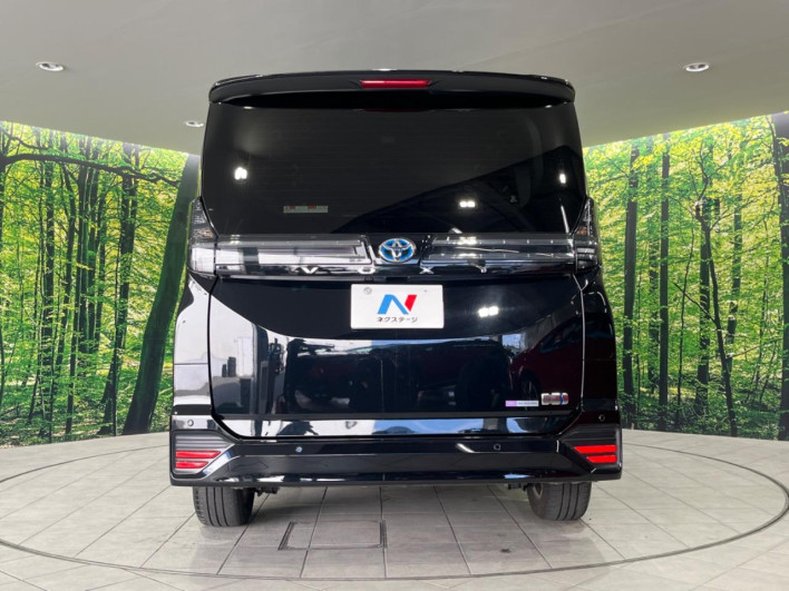 2023 Toyota Voxy 6AA-ZWR95W (UW-6a223fef3e10b)[16]
