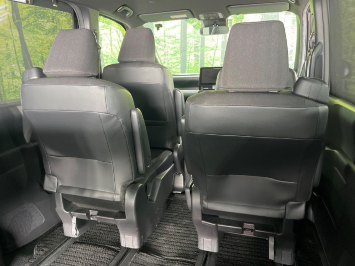 2023 Toyota Voxy 6AA-ZWR95W (UW-6a223fef3e10b)[13]