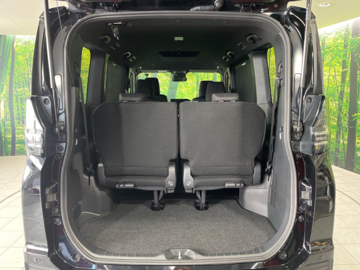 2023 Toyota Voxy 6AA-ZWR95W (UW-6a223fef3e10b)[24]