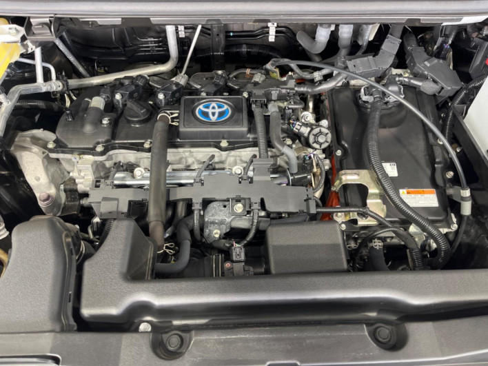 2023 Toyota Voxy 6AA-ZWR95W (UW-6a223fef3e10b)[5]