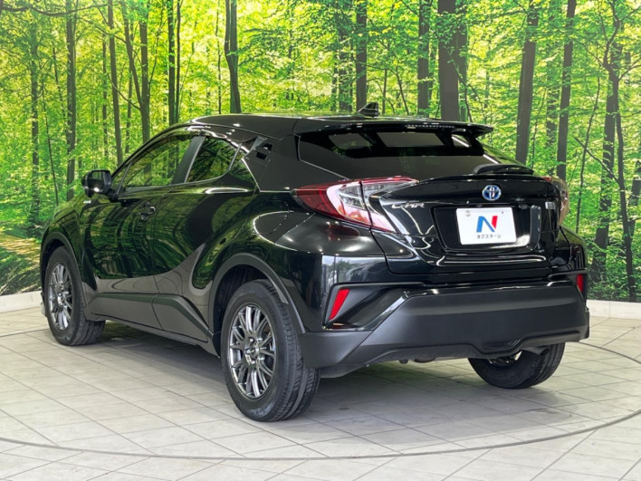 2018 Toyota C-HR DAA-ZYX10 (UW-6a223ff376d1f)[10]