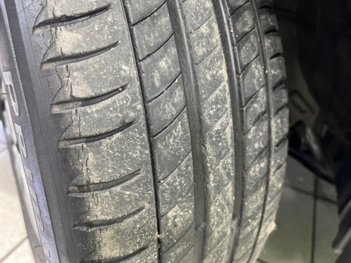 2018 Toyota C-HR DAA-ZYX10 (UW-6a223ff376d1f)[18]