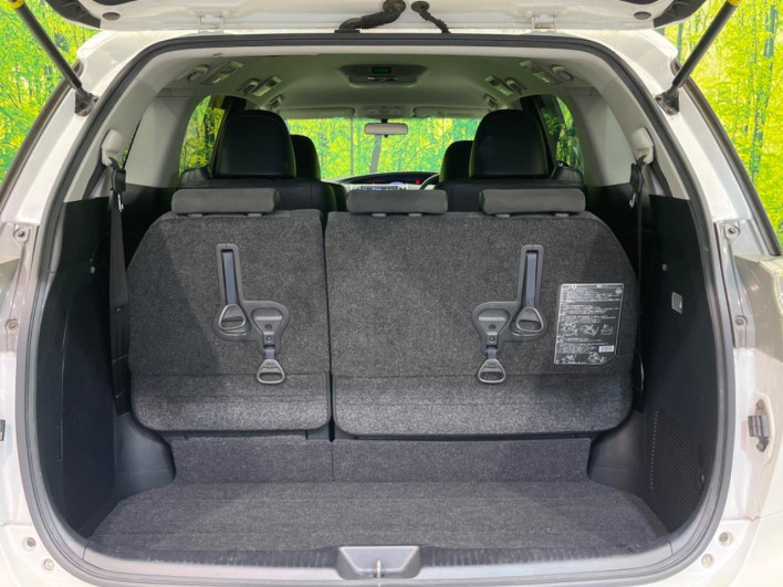 2013 Toyota Estima DBA-ACR50W (UW-6a238ee53bd78)[12]