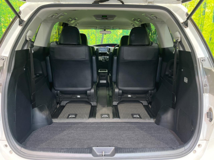 2013 Toyota Estima DBA-ACR50W (UW-6a238ee53bd78)[9]