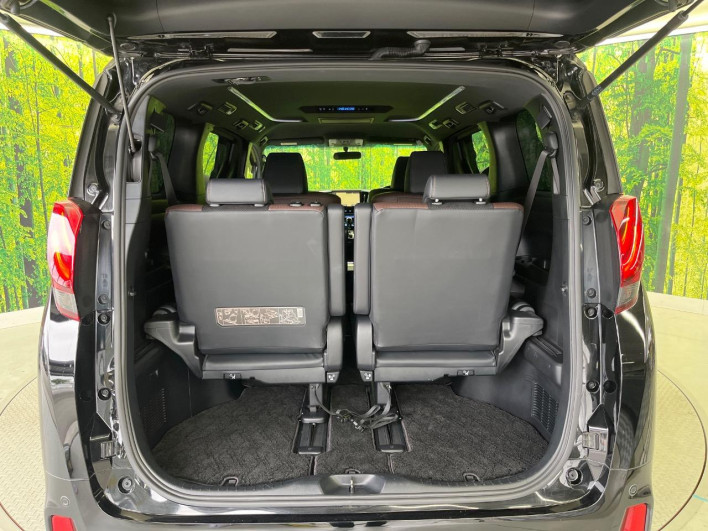 2017 Toyota Alphard DBA-AGH30W (UW-6a238ee7cb538)[28]