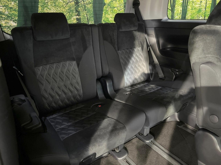 2020 Toyota Vellfire 3BA-AGH30W (UW-6a238eed03a7f)[29]