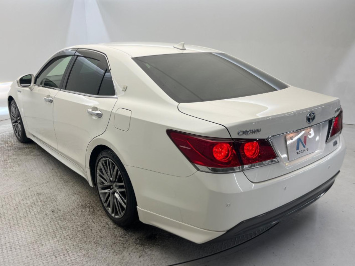 2013 Toyota Crown Hybrid DAA-AWS210 (UW-6a238efd59a1b)[26]