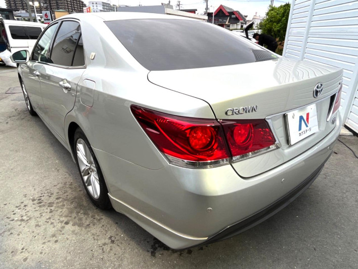 2013 Toyota Crown Hybrid DAA-AWS210 (UW-6a238efd7bd41)[19]