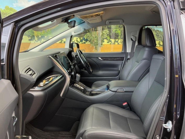 2022 Toyota Alphard Hybrid 6AA-AYH30W (UW-6a238f09647b7)[4]