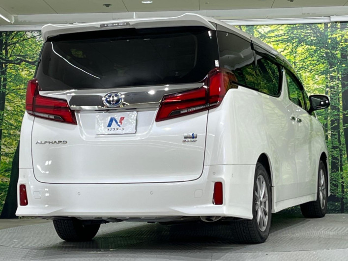 2022 Toyota Alphard Hybrid 6AA-AYH30W (UW-6a238f0997f40)[15]