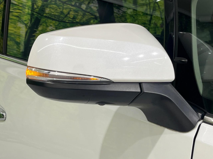 2022 Toyota Alphard Hybrid 6AA-AYH30W (UW-6a238f0997f40)[10]