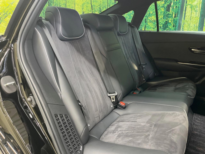 2019 Toyota Crown Hybrid 6AA-AZSH20 (UW-6a238f0c24786)[13]