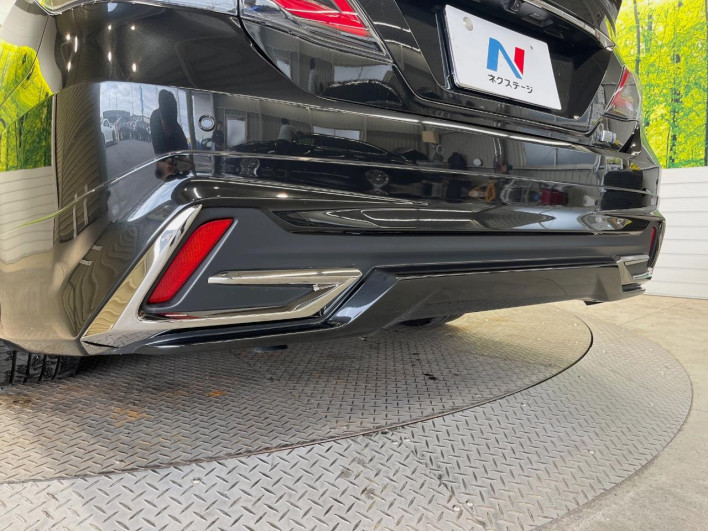 2020 Toyota Crown Hybrid 6AA-AZSH20 (UW-6a238f0c35f07)[27]