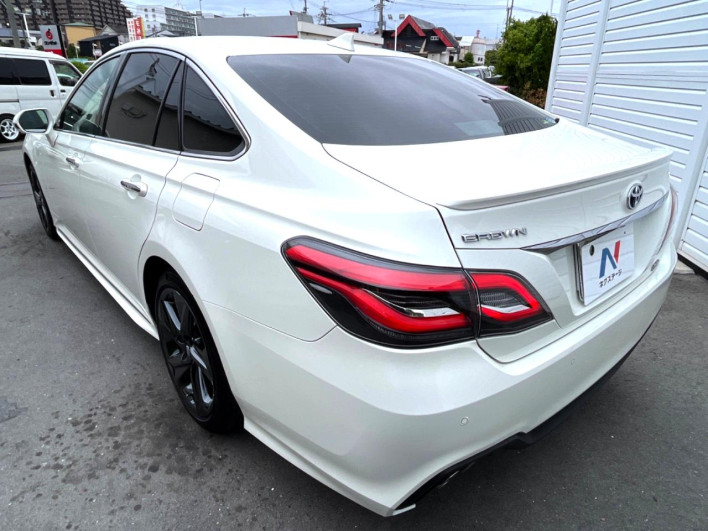 2020 Toyota Crown Hybrid 6AA-AZSH20 (UW-6a238f0d494d1)[19]