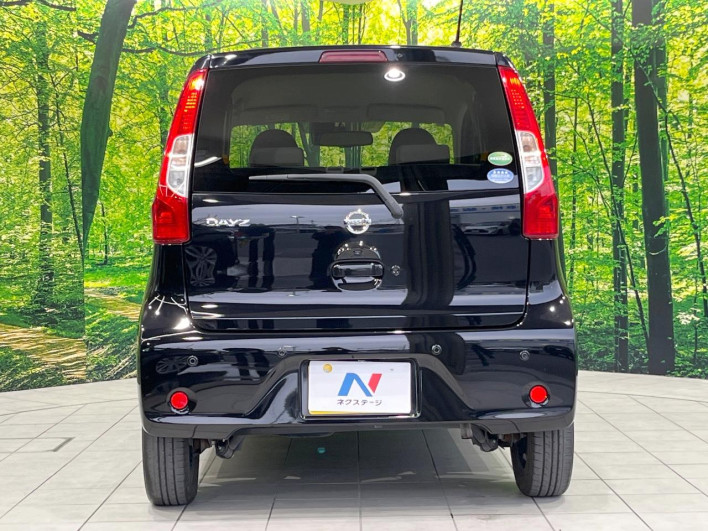 2018 Nissan Days DBA-B21W (UW-6a238f19e5b2a)[13]