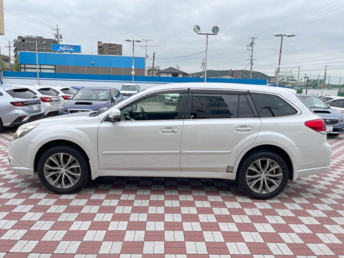 2011 Subaru Legacy Outback DBA-BR9 (UW-6a238f2e2fa89)[14]