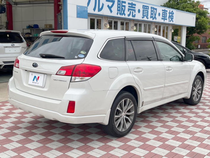 2011 Subaru Legacy Outback DBA-BR9 (UW-6a238f2e2fa89)[9]