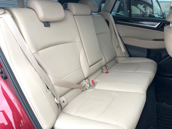 2016 Subaru Legacy Outback DBA-BS9 (UW-6a238f2e983b9)[25]