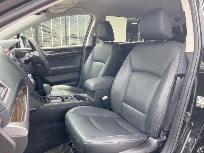 2016 Subaru Legacy Outback DBA-BS9 (UW-6a238f2eed0f5)[28]