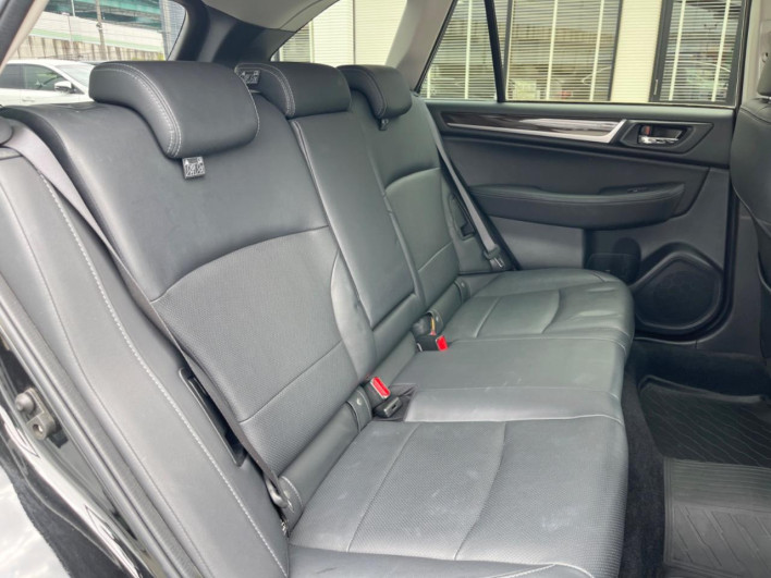 2016 Subaru Legacy Outback DBA-BS9 (UW-6a238f2eed0f5)[23]