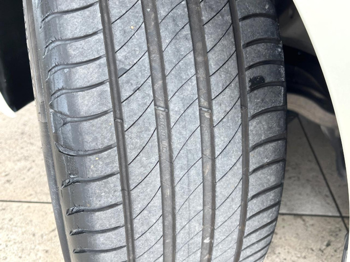 2008 Nissan Skyline DBA-CKV36 (UW-6a238f30d4340)[5]