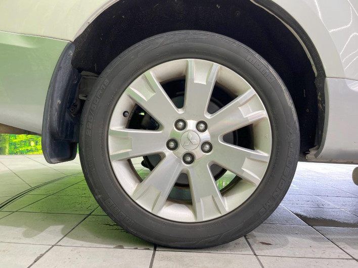 2014 Mitsubishi Delica D:5 LDA-CV1W (UW-6a238f322f9e1)[19]