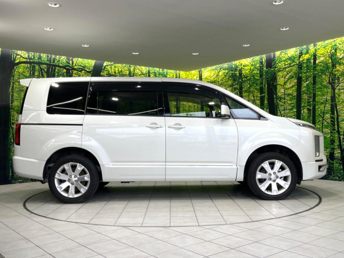2019 Mitsubishi Delica D:5 3DA-CV1W (UW-6a238f3424541)[21]
