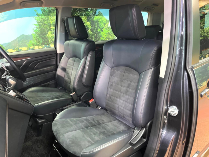 2023 Mitsubishi Delica D:5 3DA-CV1W (UW-6a238f34bd030)[13]