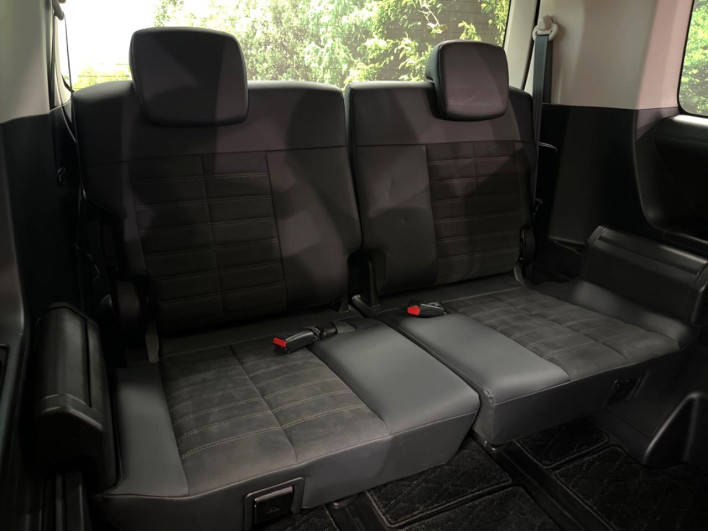 2023 Mitsubishi Delica D:5 3DA-CV1W (UW-6a238f34bd030)[9]