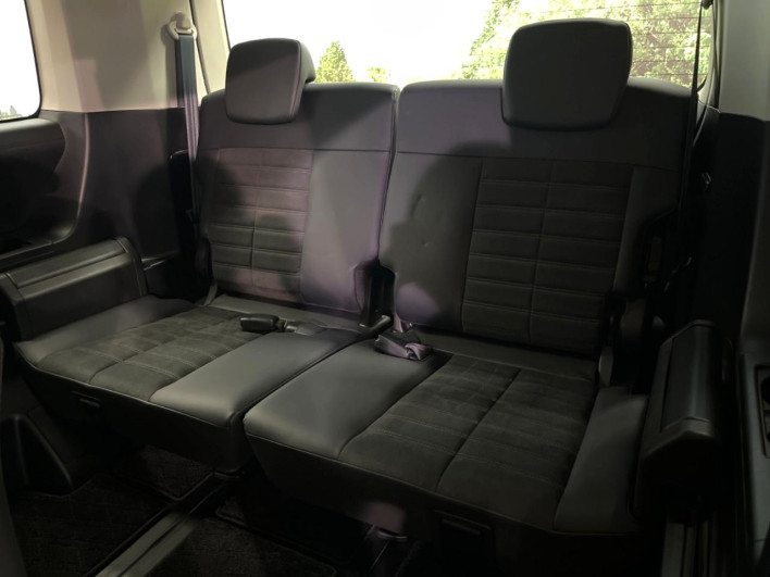 2023 Mitsubishi Delica D:5 3DA-CV1W (UW-6a238f34bd030)[12]