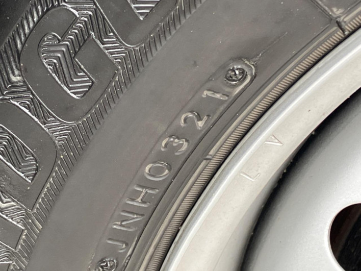 2020 Suzuki Every Wayout HBD-DA17V (UW-6a238f39aa37f)[6]