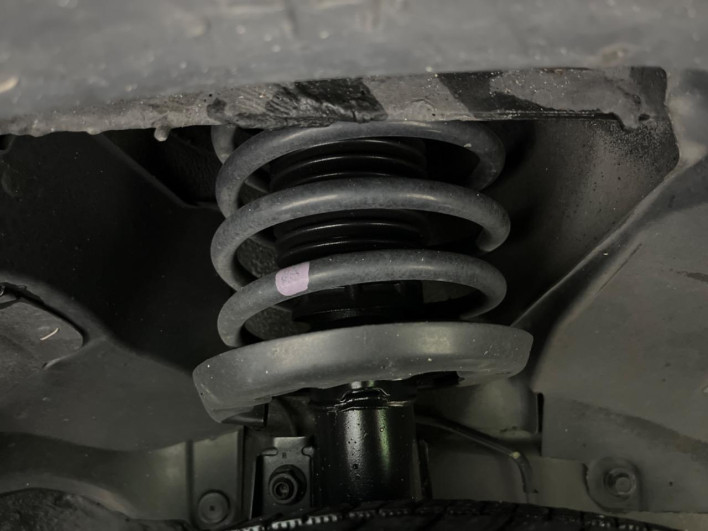 2011 Mazda Berisma DBA-DC5W (UW-6a238f3b763b8)[25]